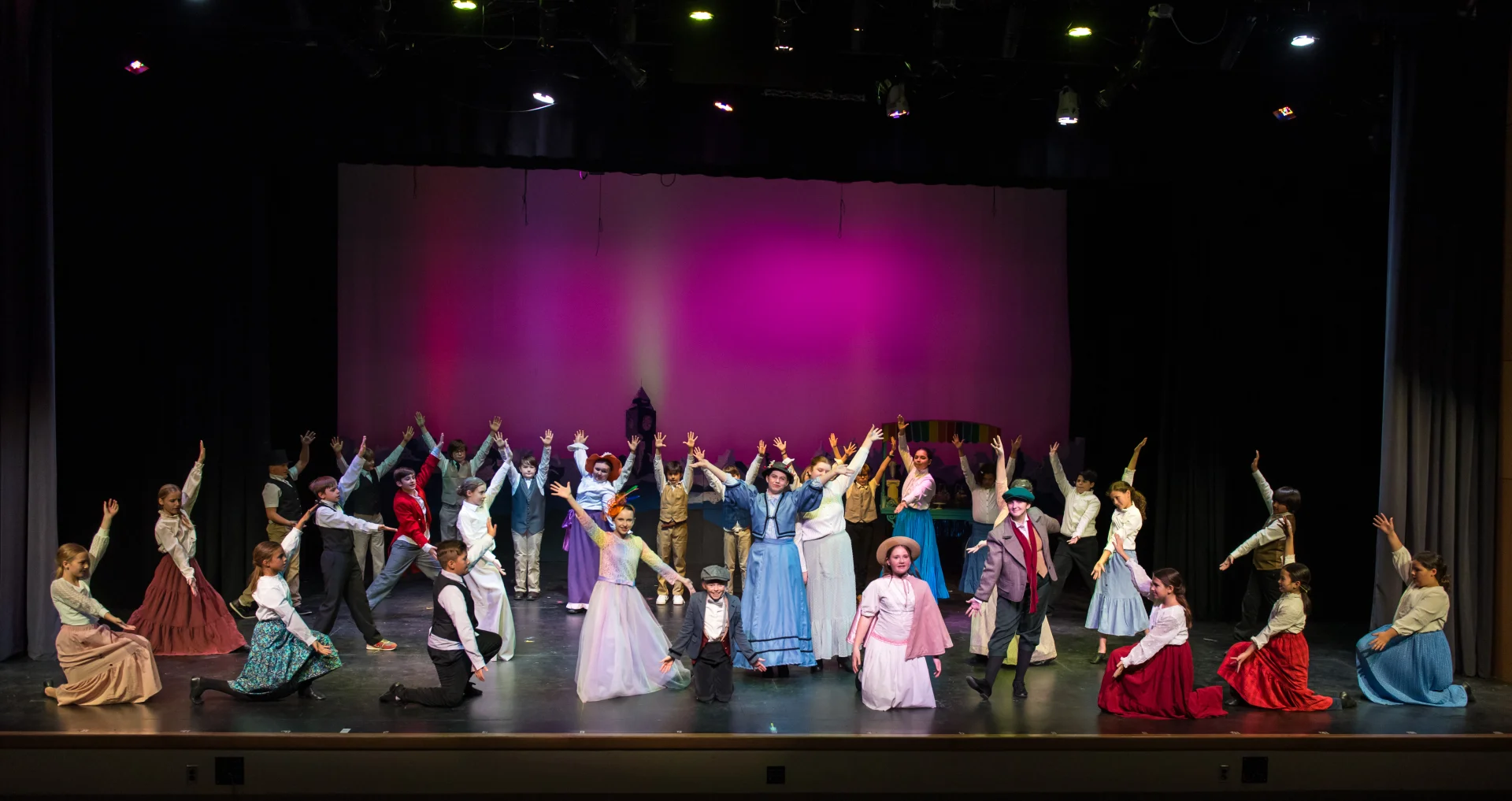 Poppins Pics (17 Of 20) 3.webp